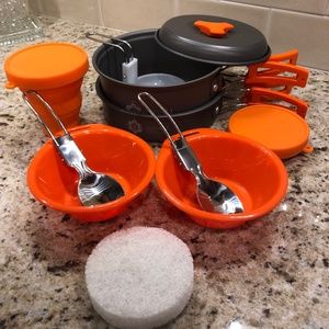 Backpacking/Camping All-in-One Cooking and Dining